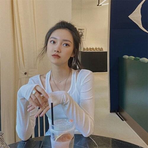 Fake Two White T-shirts Autumn And Winter Long Sleeves Are Thin And Slim And The Design Feels The Fashion T-shirt Women Tshirt