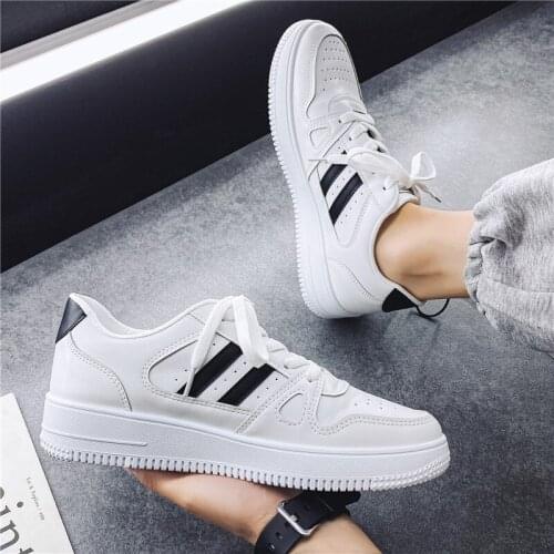 Mens Shoes Summer New Sports Board Shoes Korean Edition Trend Students Joker Tide Shoes Men Leather Upper Small White Shoes
