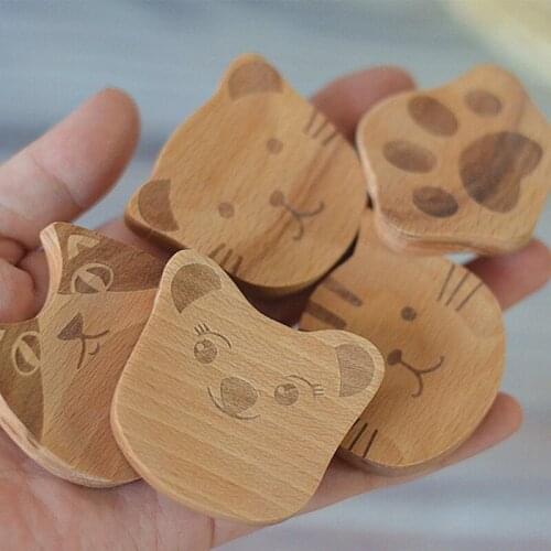 3PCS Random Cartoon Animal Shaped Wooden Chopstick Holder For DIY Home Kitchen Tableware Ornaments