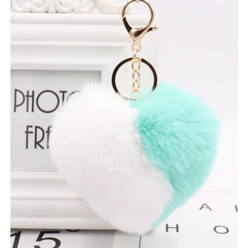 2021 Girl Heart Pompoms Keychain Multicolor Pom-pom Key Chain Ladies Handbag Key Ring Handmade Accessories Key Chain Pendant