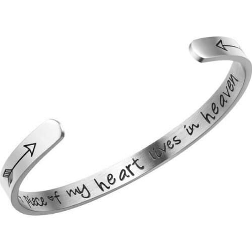 New hot piece piece of my heart lives in heaven 6mm flat bracelet