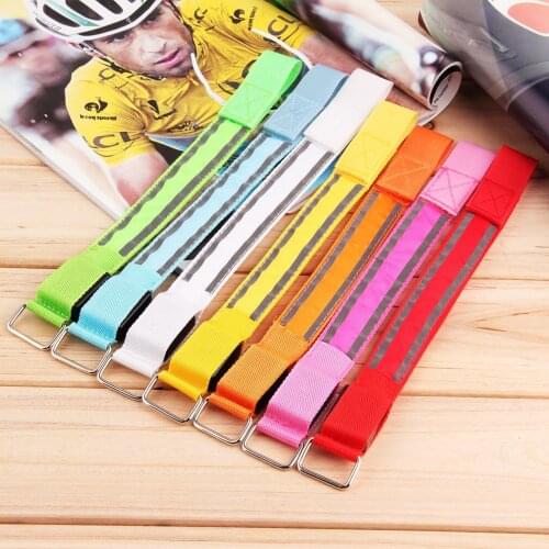 Outdoor Sports Stylish LED Arm Bands 7 Colors Lighting Armbands Arm Safety Bands for Cycling/Skating/Party/Night Running