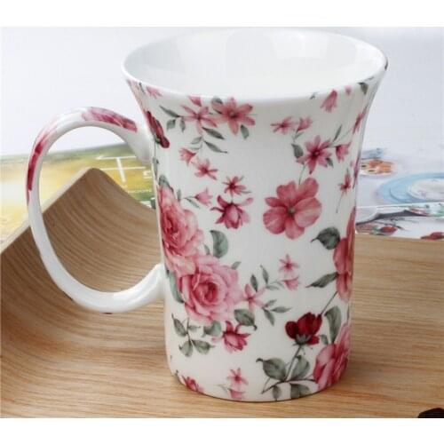 Simple Bone China Teacup Romantic Floral Mugs Valentines Day Christmas Coffee Mug for Women Friends Coworker Boss