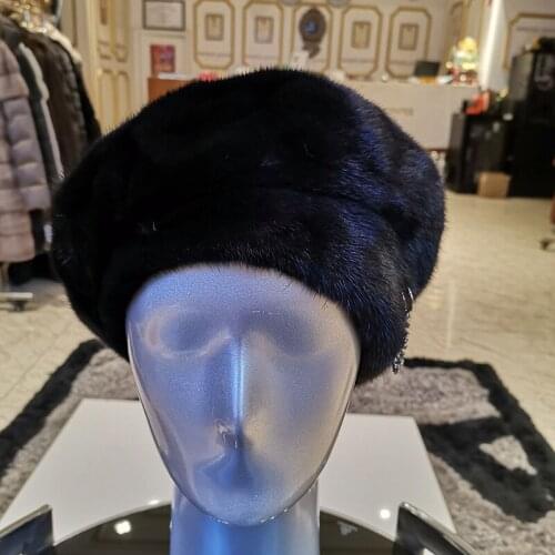 WINTER PALACE 2020 Fur Hat Winter Warm Natural Mink Fur Hats for Women Classic Luxury Caps Earflap mink hat