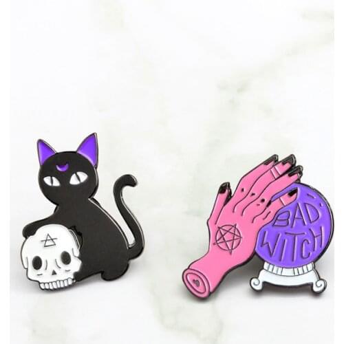MINGQI Fashion Crystal ball witch hands cartoon animal black cat skull head brooch enamel pins button sweater coat badge Jewelry