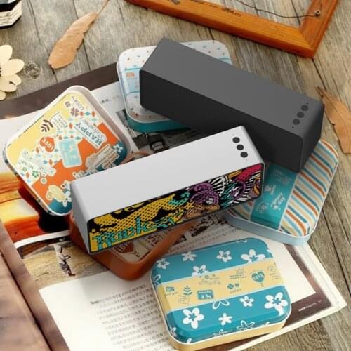 2021new F2 creative wireless mobile phone computer card graffiti painted explosion subwoofer bluetooth speaker