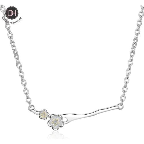 Dreamhonor Fashion High Quality Sweet Branch Sakura Necklace Flower Short Clavicle Chain Pendant Necklaces Jewelry