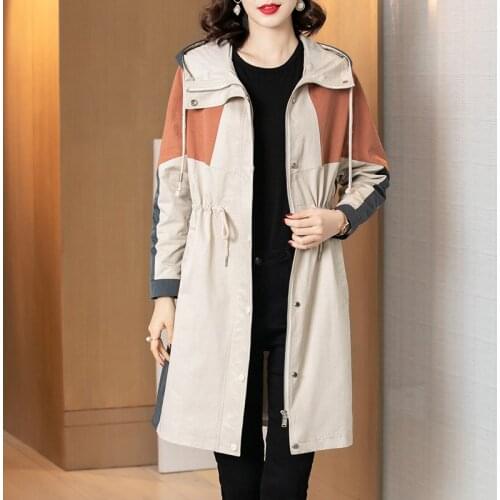 Loehsao Women's Raincoats With A Hood