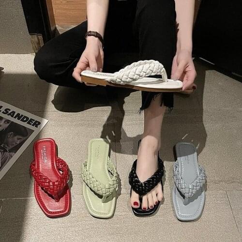 Slippers Women Summer 2021 New Style Outer Wear Fashion Woven Flat Flip-flops Beach Sandals And Slippers