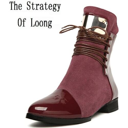 Women Autumn Winter Nubuck Leather Lace-Up Metal Ankle Boots Lady Patent Cross-tied Big Size Short Boots Plus Size 43 SXQ0812