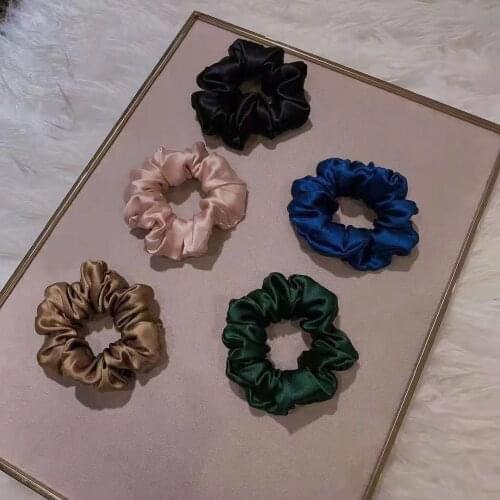 100% Pure Silk Scrunchies Set 5 Pack In Bulk Wholesale Headwear Small Hair HeadBand Accessories Soft Care Luxurious Color Random