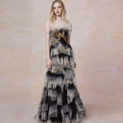 2019 Latest Fashion Show Runway Dress Embroidery Sheer Mesh Long Dress Elegant Luxury Celebrity Evening Party Dresses Vestidos