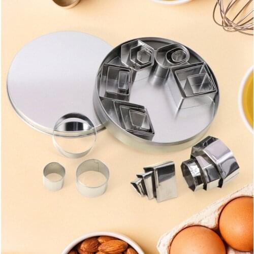 24Pcs/Set Stainless Steel Cookie Mold Chocolate Cake Biscuit Mold Baking Tools Decorating Moulds Kithcen DIY Accessories