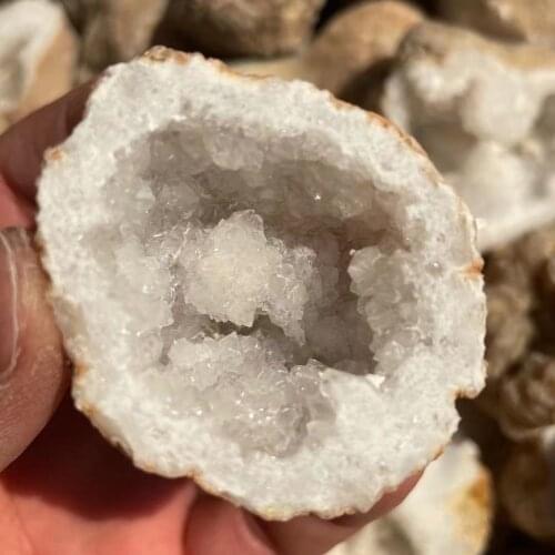 1pcs natural crystal mineral quartz white crystal cave specimen energy heals