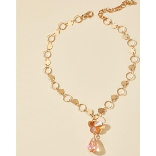 Multilayer Butterfly Pendant Necklace Daisy Flower Pendant Crystal Chain Necklace Simulative Pearl Jewelry Simple Birthday Gift