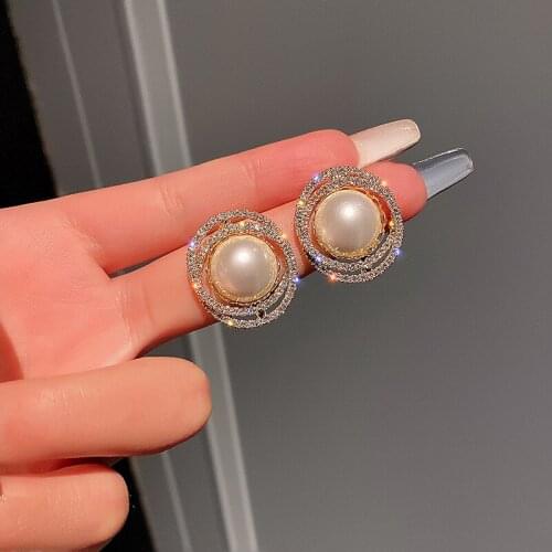2020 new unusual geometric whirlpool shape pearl Earrings for woman exquisite fashion jewelry party luxury accessories Earrings
