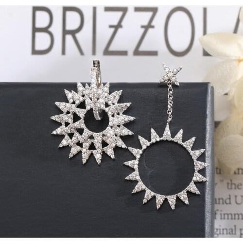 New Vintage Sun Flower Gear Earring Shiny Crystal Asymmetric Silver Color Zirconia Drop Earrings Fashion Jewelry Zk30