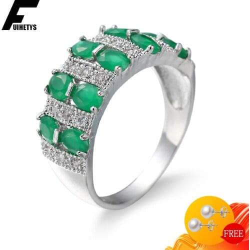 Trendy 925 Silver Jewelry Ring with Emerald Zircon Gemstone Finger Rings Ornaments for Women Wedding Engagement Party Wholesale