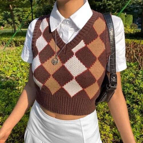 Women Knitted Tank Top 2021 Spring England Style Vintage Argyle Plaid V Neck Sleeveless Pullover Slim Short Sweater Vest T591