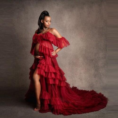 Elegant Red Tulle Pregnancy Photo Shoot Dresses With Strapless Ruffles Front Slit Tiered Long Plus Size Bridal Maternity Robe