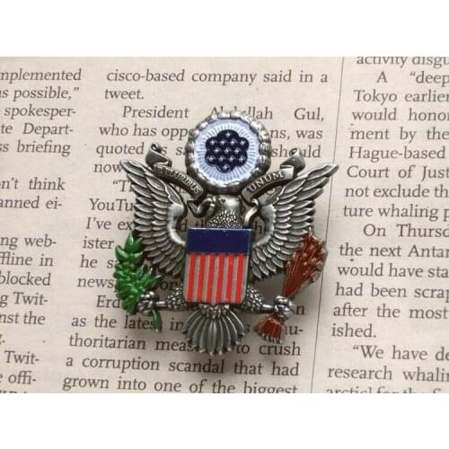 Seal of the President of the United States Presidential Eagle Badge Pin BROOCH Reproduction Military WW2