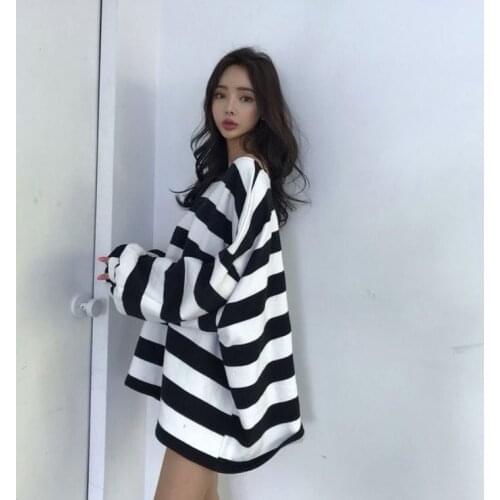 Korea Autumn Loose Lantern Sleeve Mid-length Striped Pullover Womens Strapless Off-the-shoulder Top