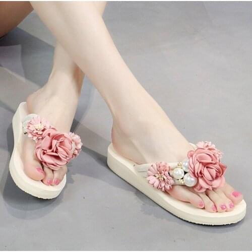 Flip-Flops Womens Summer New Style Comfortable Outer Wear Sweet Flowers Pearl Sandals Fashion Flat Beach Shoes Outdoor Slippers