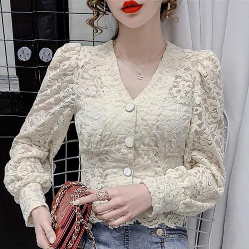 2021 spring and autumn new French retro velvet shirt fashion v-neck lace temperament all-match casual long-sleeved shirt