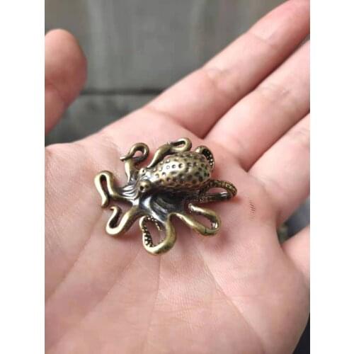 2pic Eight party gifts octopus ornaments handmade pure copper key chain feng shui antique ornaments tea pet