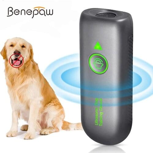 Benepaw Ultrasonic Dog Repeller Built-In Flashlight Anti Barking Device 2-in-1 Safe Dog Training Aid Barking Deterrent