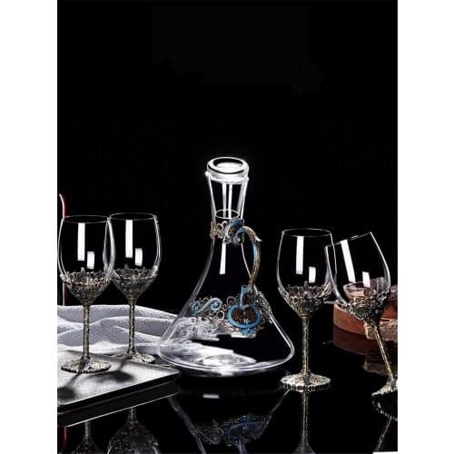 Europe Enamel Wine Glasses Decanter Sets Retro Goblet Lead-Free Crystal Cups Champagne Glasses Wedding Glasses Home Drinkware