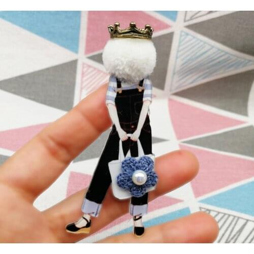 Fashion Brooch Pins for Woman Brooches Girls Cartoon Models Acrylic Brooches Wool Hat Clothing Jewelry Accessories New Year Gift