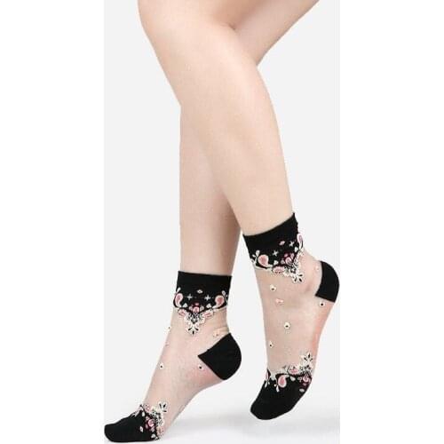 New Women Mesh Ultrathin Transparent Beautiful Crystal Lace Elastic Floral Short Socks Hot