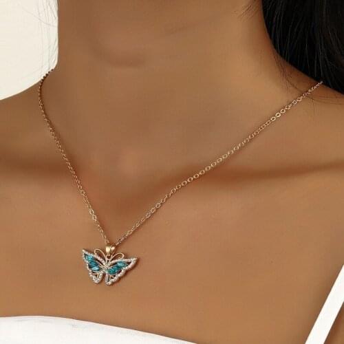 Korean Fashion Cute Butterfly Pendant Necklace for Women Golden Color Statement Necklace Jewelry Gifts Wholesale Dropshipping