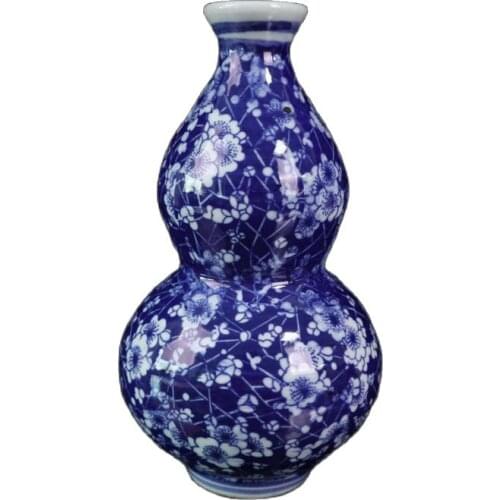 China Jingdezhen porcelain blue and white ice plum pattern gourd bottle