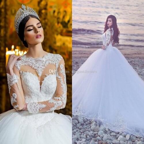 2021 Long Sleeves Wedding Dresses Bridal Gowns Sexy Sheer Neckline Keyhole Back New Wedding Gowns with Lace Appliques