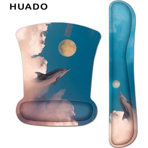 Mouse Pad with Wrist Rest Comfort Durable Keyboard Pad Soft Ergonomic Mouse Mat for Gamer/Office/Home