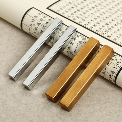 Metal Paperweights Portable Iron/brass Paperweights Chinese Calligraphy Painting Creative Paper Weight Peso Para Papel De Metal