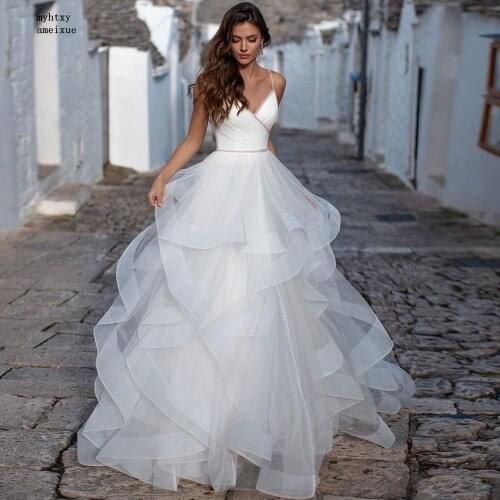 Sexy Spaghetti Straps A-line Plus Size Wedding Dress 2020 Boho Backless Robe De Mariage Delicate Beaded Ruffles Bridal Gown