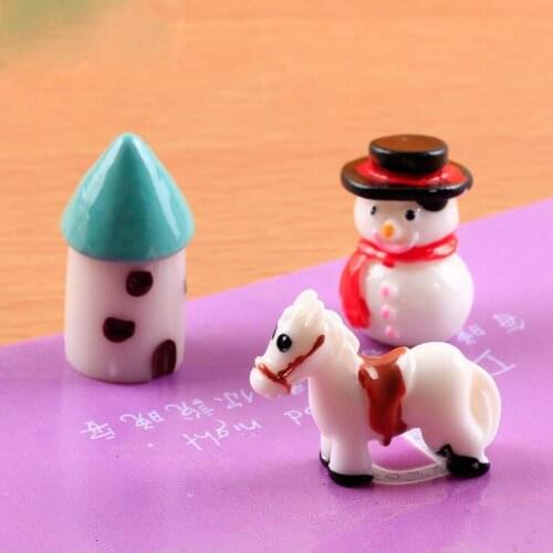 3pcs/set Snowman Horse Castle Figure decorative mini fairy garden statue miniature micro landscape decoration resin