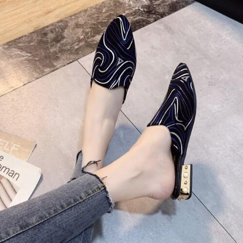 Ladies slippers outside 2020 spring new Fashion striped pattern retro pointed toe comfortable low-heel non-slip sandals U30-37