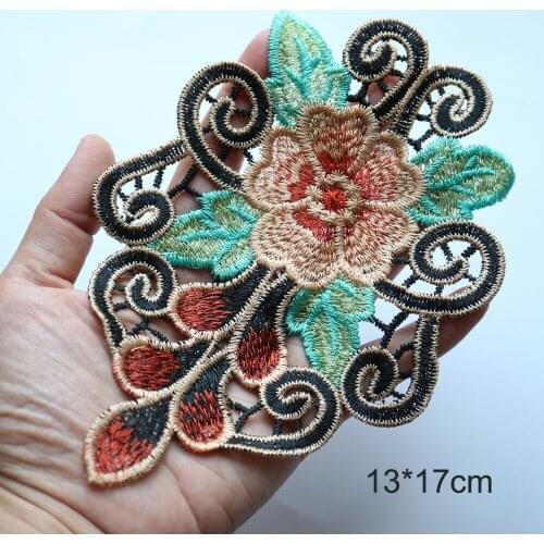DIY folk Flower embroidered Patches for Clothing Sew on Embroidery parches ropa for dresses Water soluable floral appliques