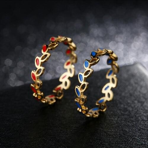Knock Wedding Rings