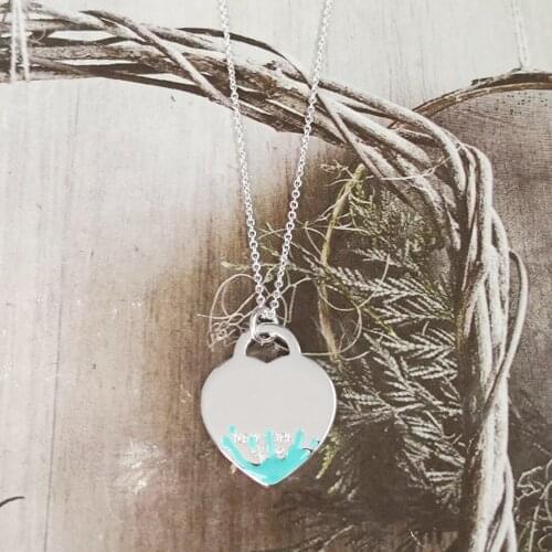 European and American classic ladies silver-plated heart-shaped blue pink enamel necklace fashion jewelry