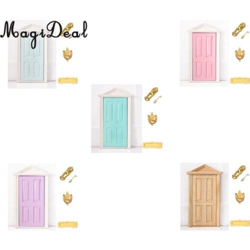 MagiDeal 1:12 Dolls House Miniature Wooden Steepletop Open Door with Hardware for Dollhouse Bedroom Bathroom Kids Toy 5Colors