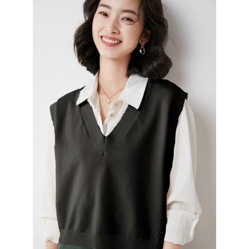 Spring and Autumn New Womens Vest Solid Color Wild Korean Loose Short V-neck Jacket Sleeveless Sweater 60115