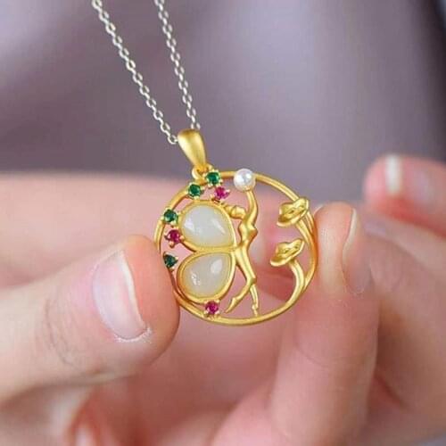 S925 Sterling Silver Gold Agate Hollow Butterfly Pendant Necklace Female Butterfly Dance Flower Fashion Butterfly Fairy Clavicle