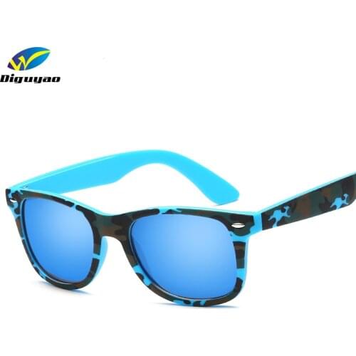 Men Colorful Sunglasses Classic Men Retro Rivet Shades Brand Designer Sun glasses UV400