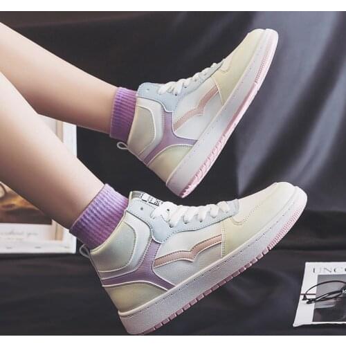Low Top Small White Shoes Women 2021 New Spring Summer Sashion Ins Versatile Student Sports Board Shoes Casual Shoes Black