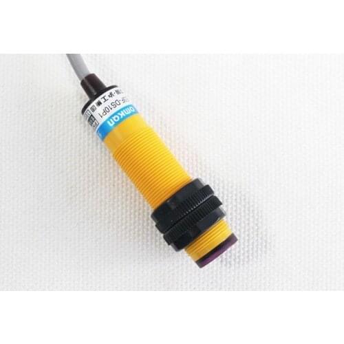 5pcs/lot Transducer photoelectric switch sensor E3F-DS10P1 DC diameter 18mm distance 10cm diffuse reflection PNP NO